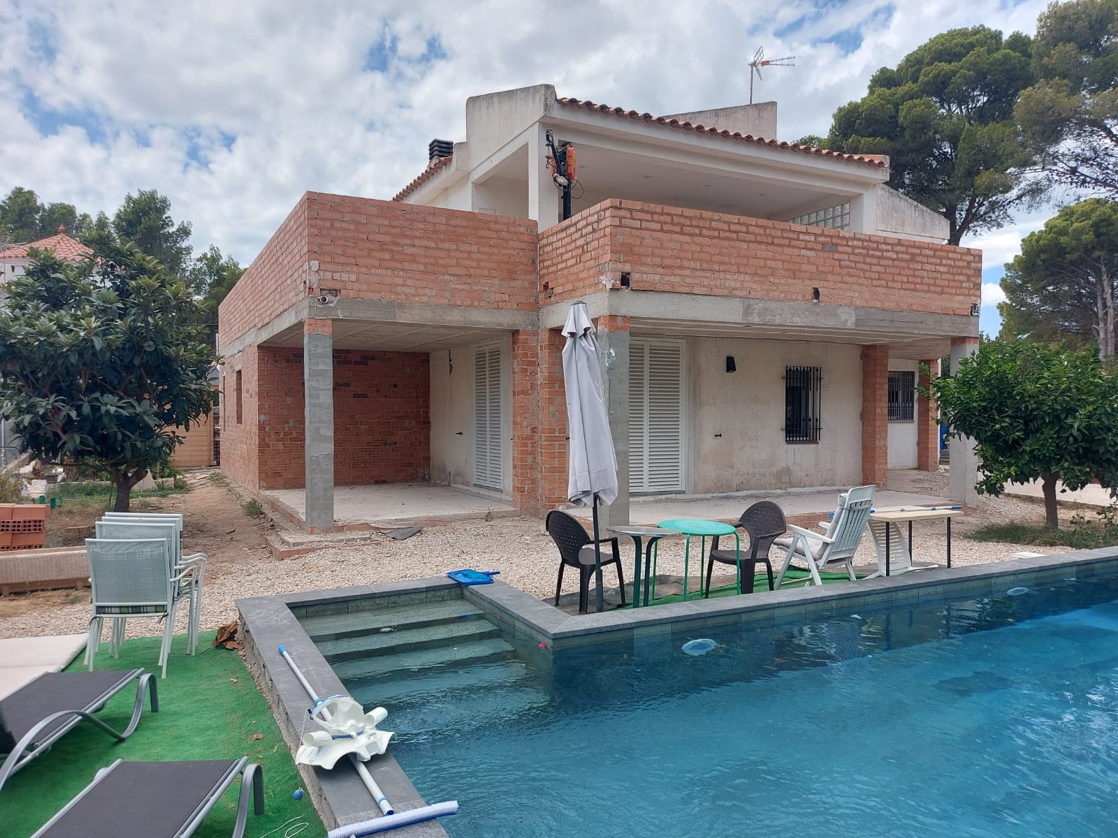 Casa con piscina